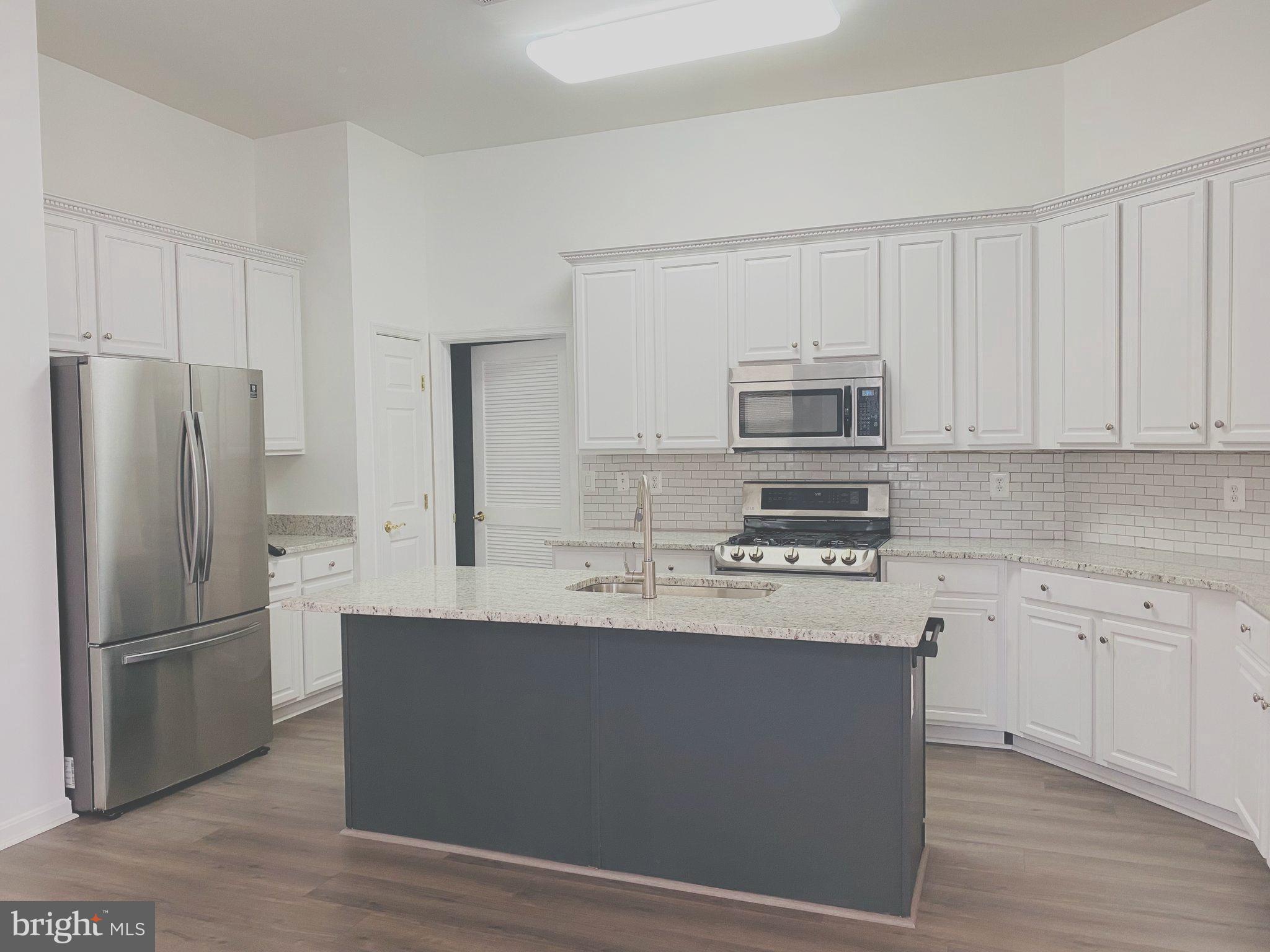 12835 Dunbarton Drive Bristow, VA 20136 - Photo 15 of 35 Kitchen