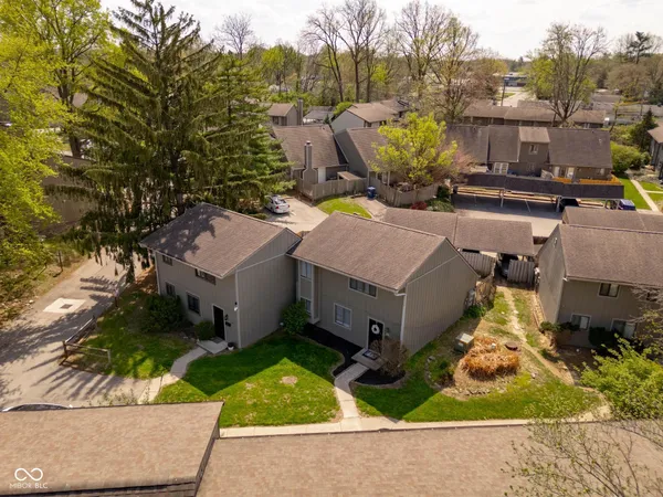 $129,900 | 7945 Benjamin Drive, Unit 19, Indianapolis, IN 46226