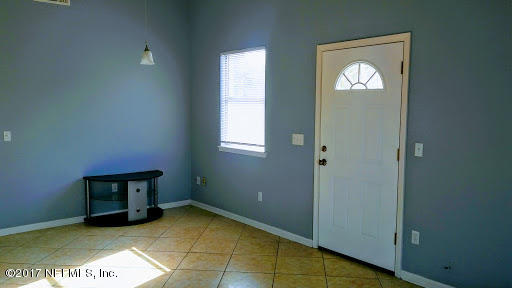 8845 Ivey Road Jacksonville, FL 32216 - Photo 4 of 20 20170322_170708