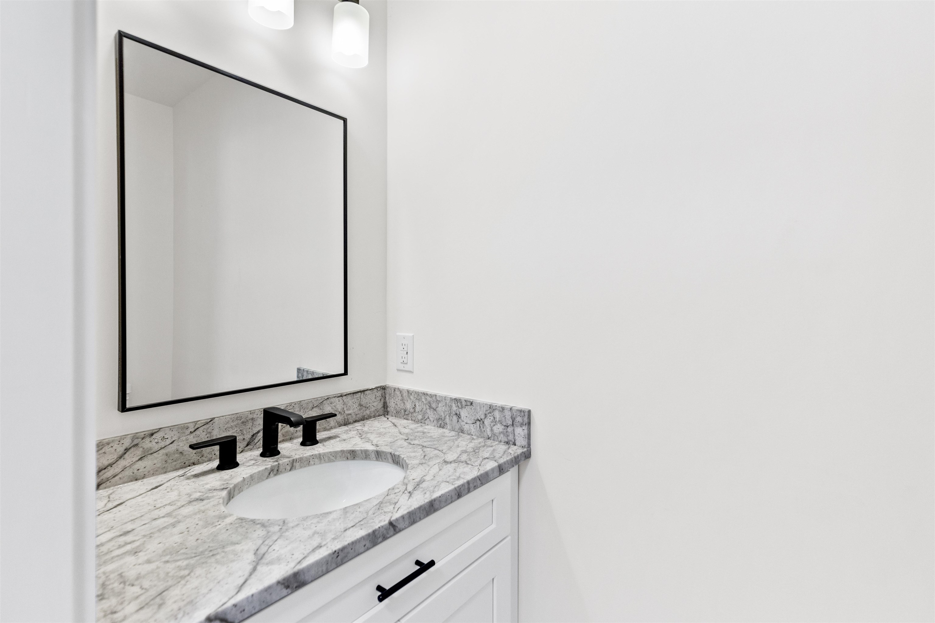 3114 Parade Road Laconia, NH 03246 - Photo 23 of 34