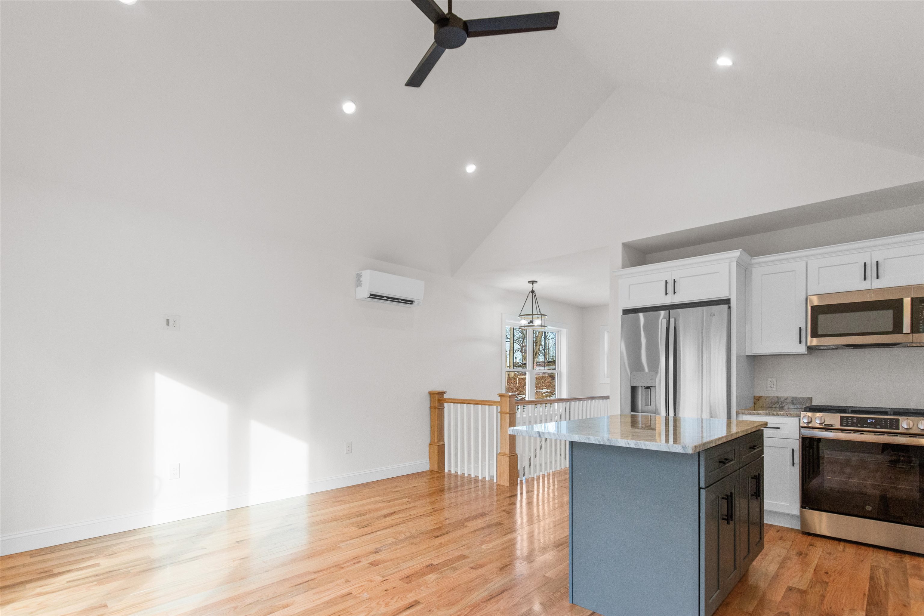 3114 Parade Road Laconia, NH 03246 - Photo 9 of 34