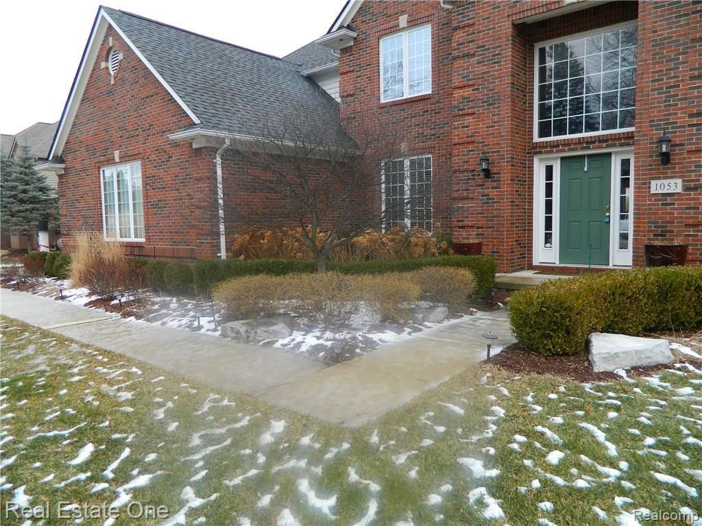 1053 Seville Road Rochester Hills, MI 48309 - Photo 5 of 66