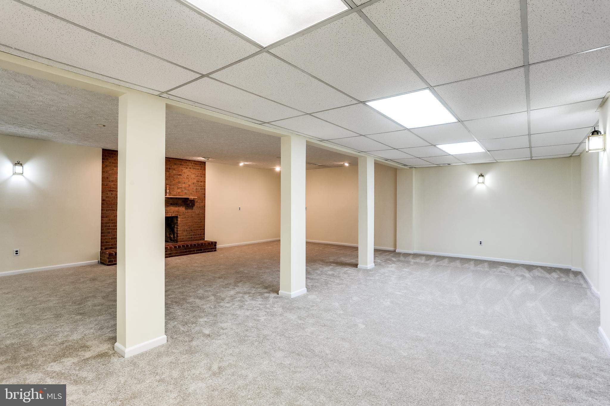 120 Dalkeith Glen Arnold, MD 21012 - Photo 37 of 52 Lower level with fireplace