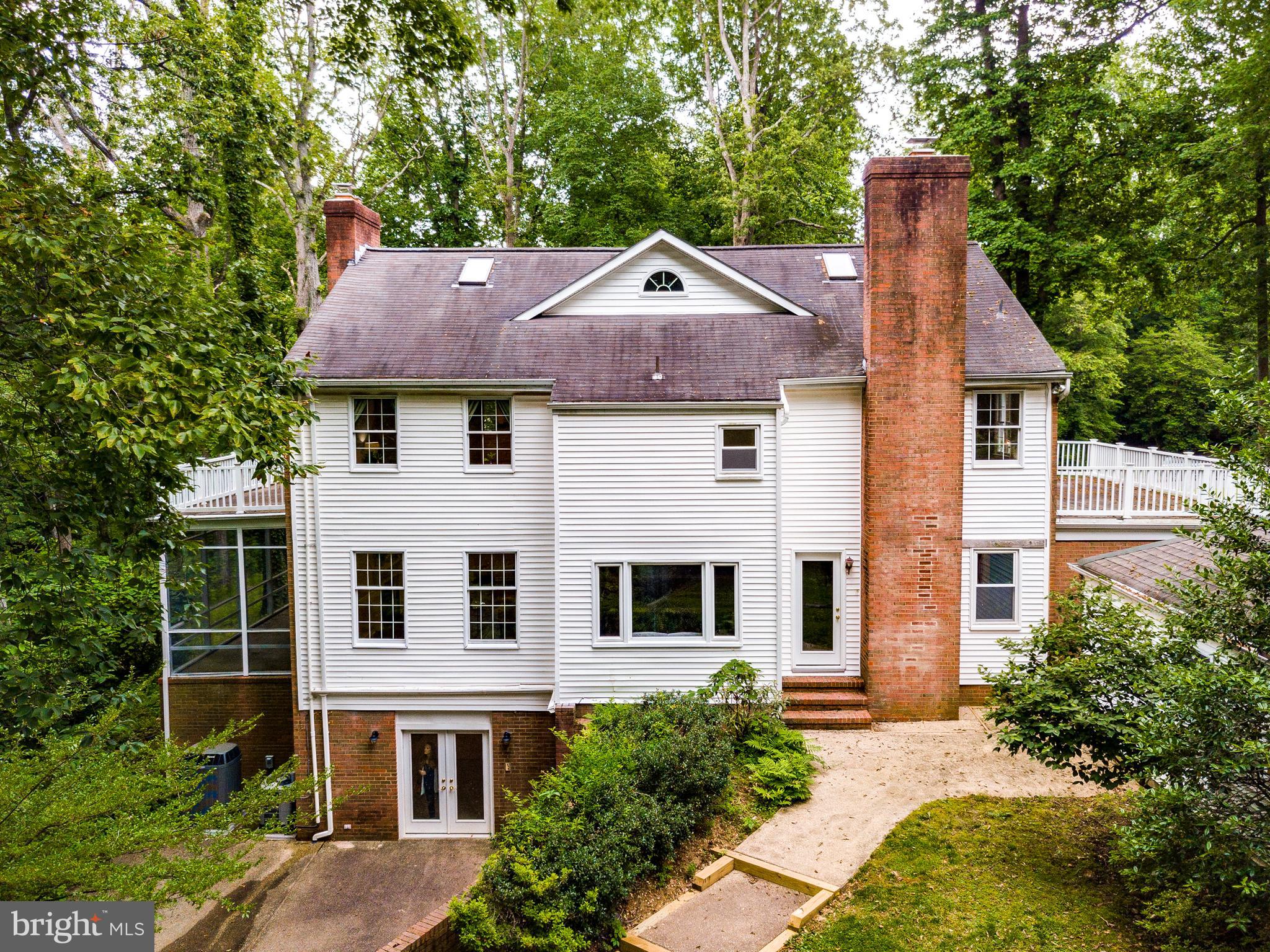 120 Dalkeith Glen Arnold, MD 21012 - Photo 39 of 52 Rear view of home