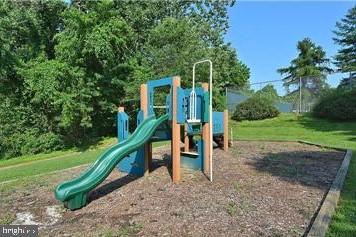120 Dalkeith Glen Arnold, MD 21012 - Photo 49 of 52 Community playground