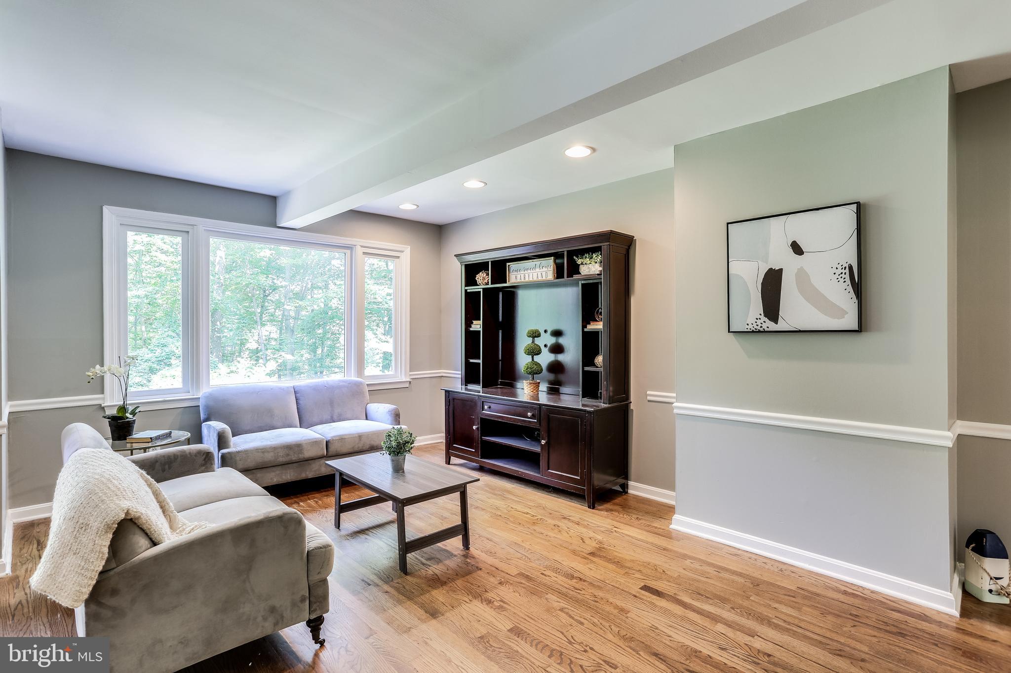 120 Dalkeith Glen Arnold, MD 21012 - Photo 8 of 52 Family Room