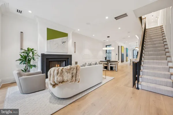 $4,250,000 | 635 Maryland Avenue Northeast, Washington, DC 20002