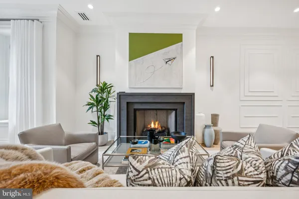 $4,250,000 | 635 Maryland Avenue Northeast, Washington, DC 20002