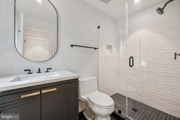 $4,250,000 | 635 Maryland Avenue Northeast, Washington, DC 20002