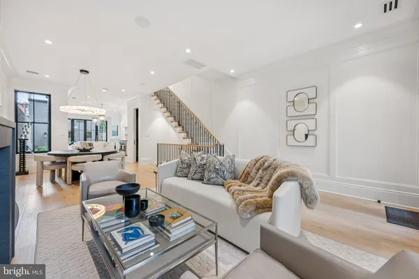 $4,250,000 | 635 Maryland Avenue Northeast, Washington, DC 20002