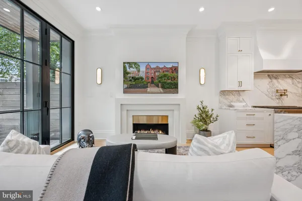 $4,250,000 | 635 Maryland Avenue Northeast, Washington, DC 20002