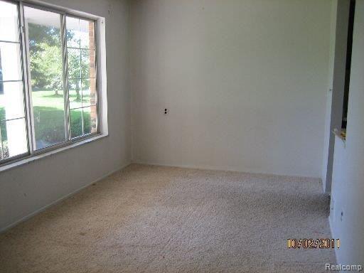 29622 Hoover Road Warren, MI 48093 - Photo 5 of 9 DiningArea