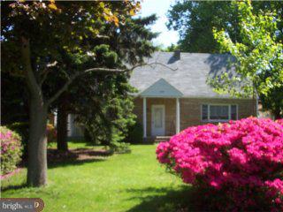 2809 Bath Road Bristol, PA 19007 - Photo 1 of 6 Gallery Image 1