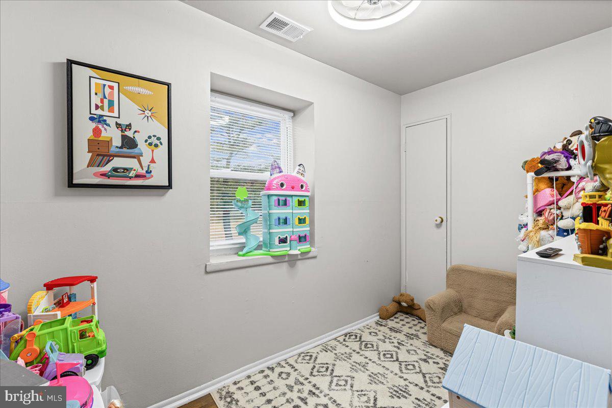 2116 Silver Court Hamilton, NJ 08690 - Photo 20 of 26