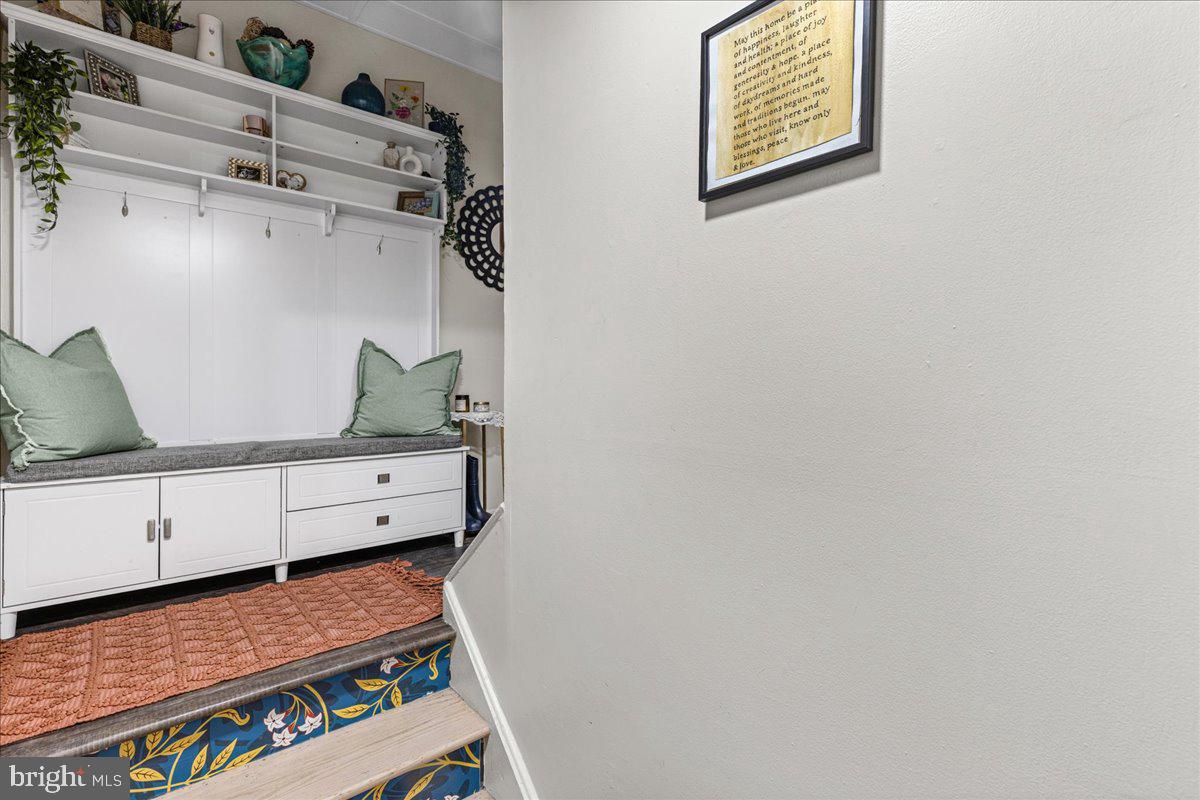 2116 Silver Court Hamilton, NJ 08690 - Photo 3 of 26 a view of a dresser