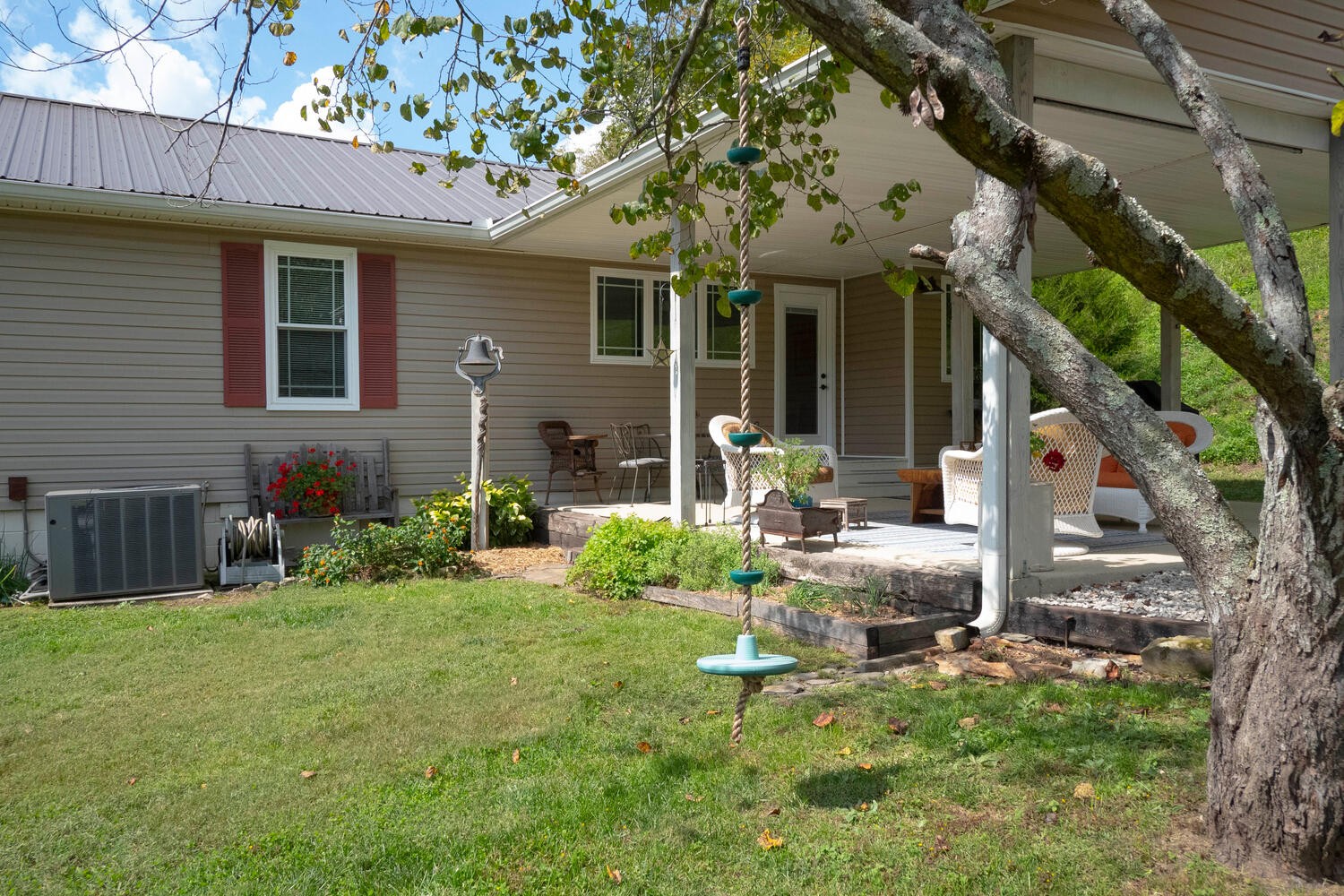 5970 Milton Fox Road Franklin, TN 37064 - Photo 27 of 49 front view of a house with a yard