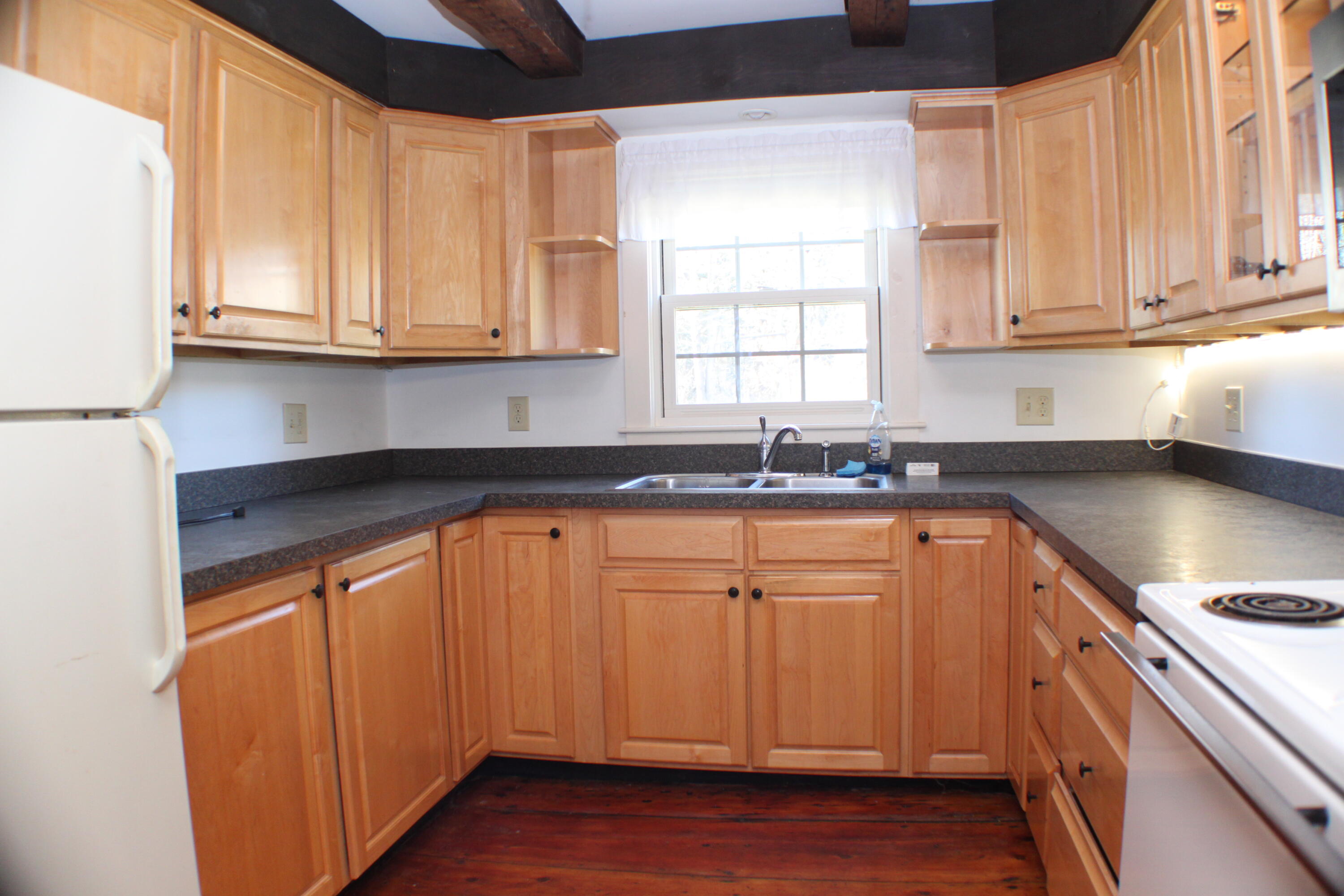 55 Beech Ridge Road North Berwick, ME 03906 - Photo 19 of 49 Kitchen