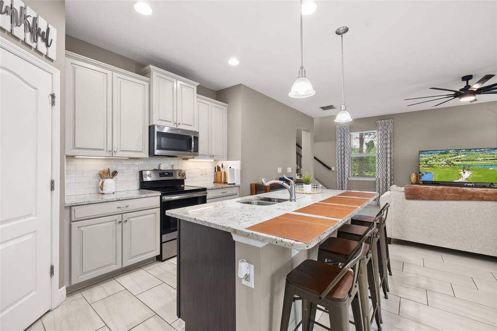 17023 Goldcrest Loop Clermont, FL 34714 - Photo 13 of 89