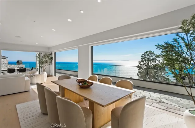 $17,998,000 | 31 North Vista De Catalina, Laguna Beach, CA 92651