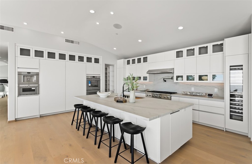 31 North Vista De Catalina Laguna Beach, CA 92651 - Photo 25 of 70