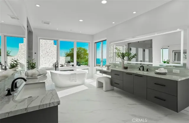$17,998,000 | 31 North Vista De Catalina, Laguna Beach, CA 92651