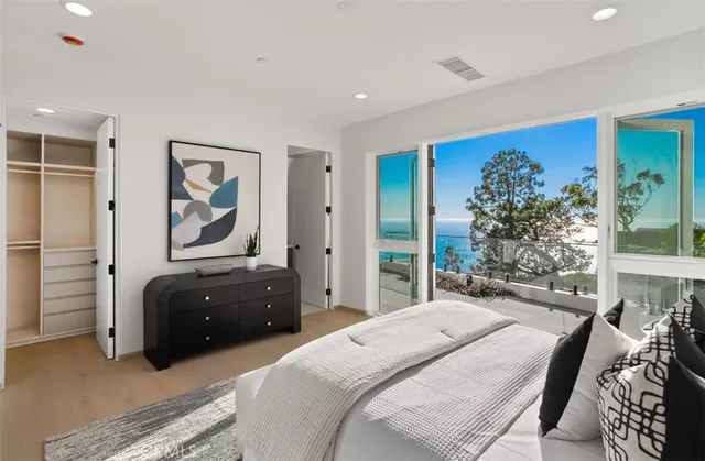 $17,998,000 | 31 North Vista De Catalina, Laguna Beach, CA 92651