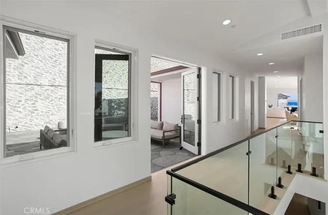 $17,998,000 | 31 North Vista De Catalina, Laguna Beach, CA 92651
