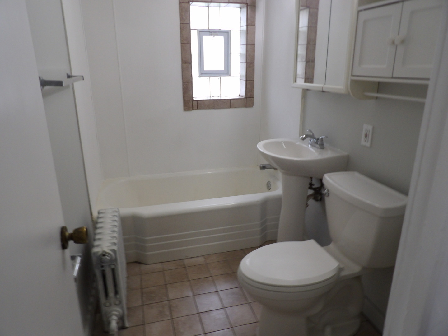 2424 Birch Avenue Whiting, IN 46394 - Photo 11 of 48 a bathroom with a sink toilet and shower
