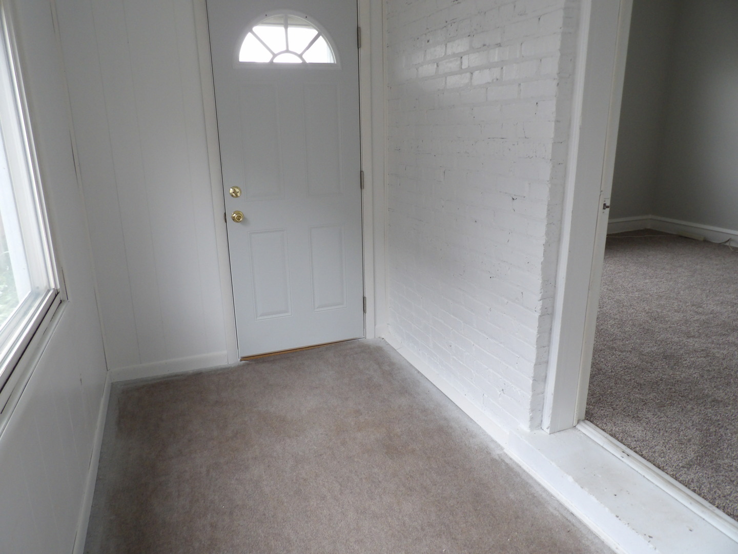 2424 Birch Avenue Whiting, IN 46394 - Photo 17 of 48 a view of empty room with window