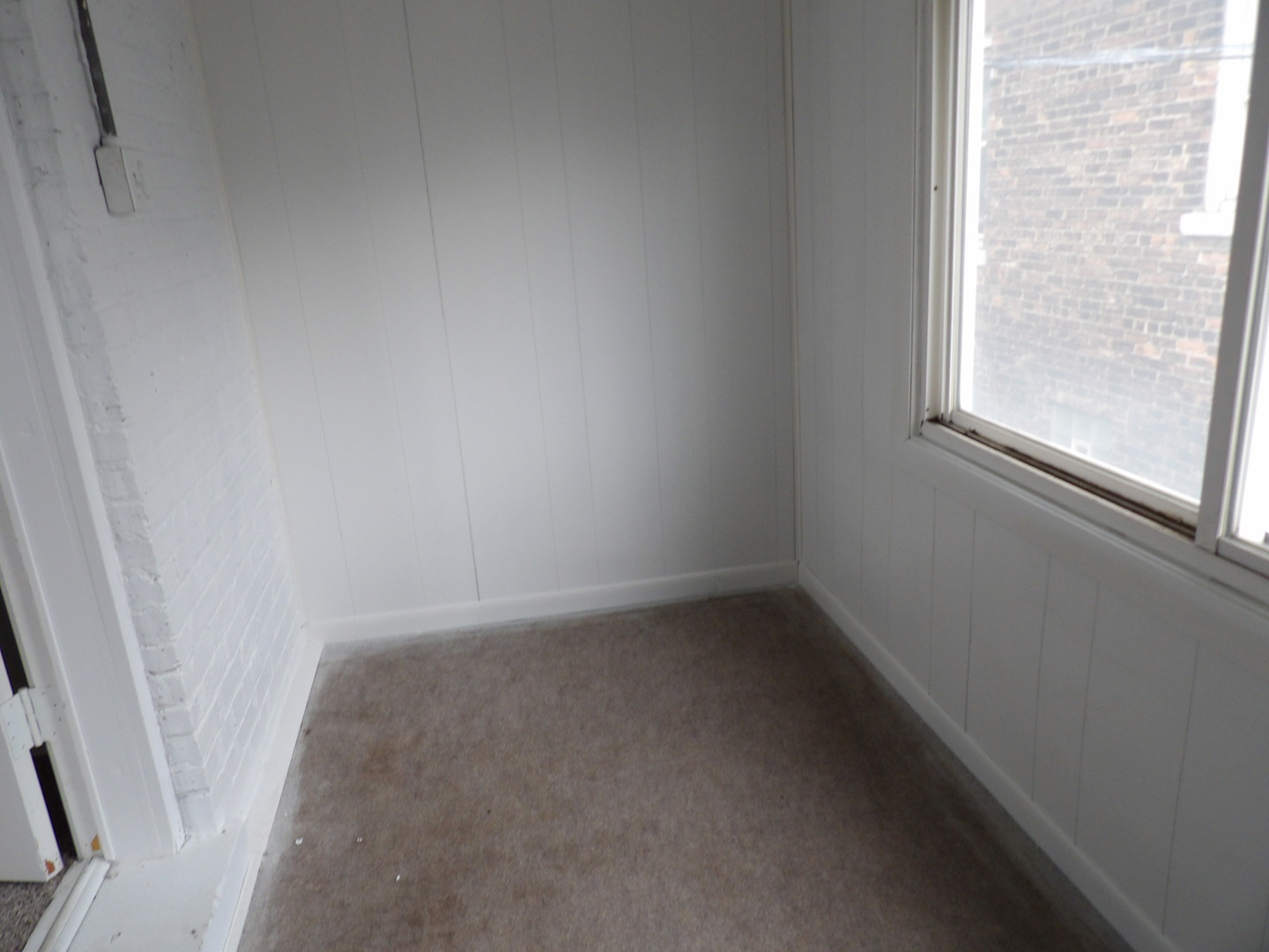 2424 Birch Avenue Whiting, IN 46394 - Photo 18 of 48 a view of an empty room