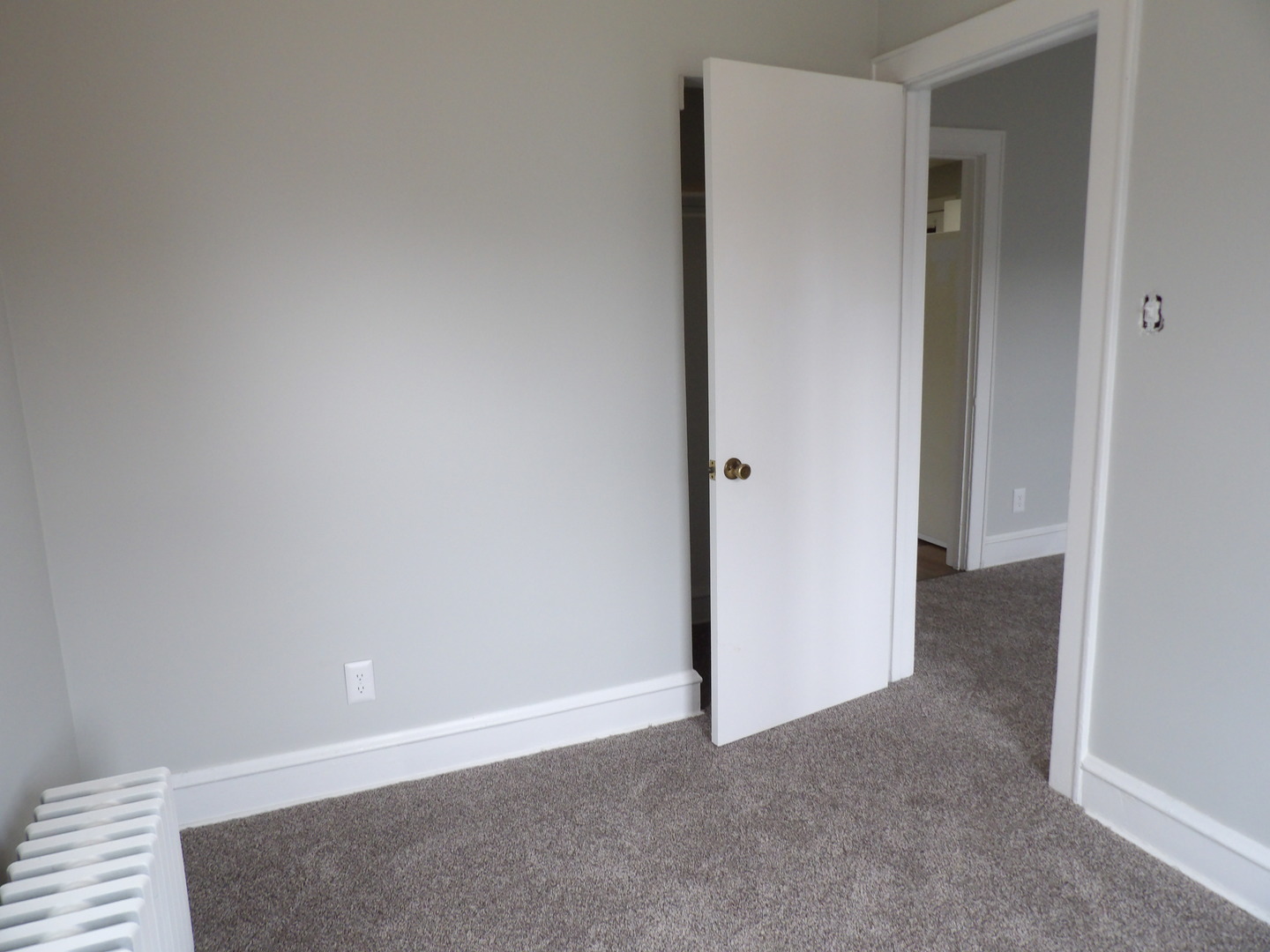 2424 Birch Avenue Whiting, IN 46394 - Photo 21 of 48 a view of an empty room