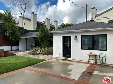 $8,250 | 4217 Irvine Avenue, Studio City, CA 91604