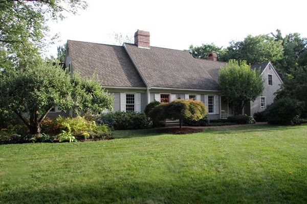 390 Bailey Road Holden, MA 01520 - Photo 2 of 26