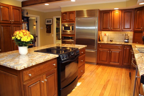 390 Bailey Road Holden, MA 01520 - Photo 4 of 26