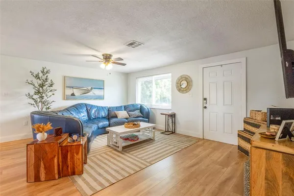 $1,900 | 2586 Auburn Boulevard, Port Charlotte, FL 33948
