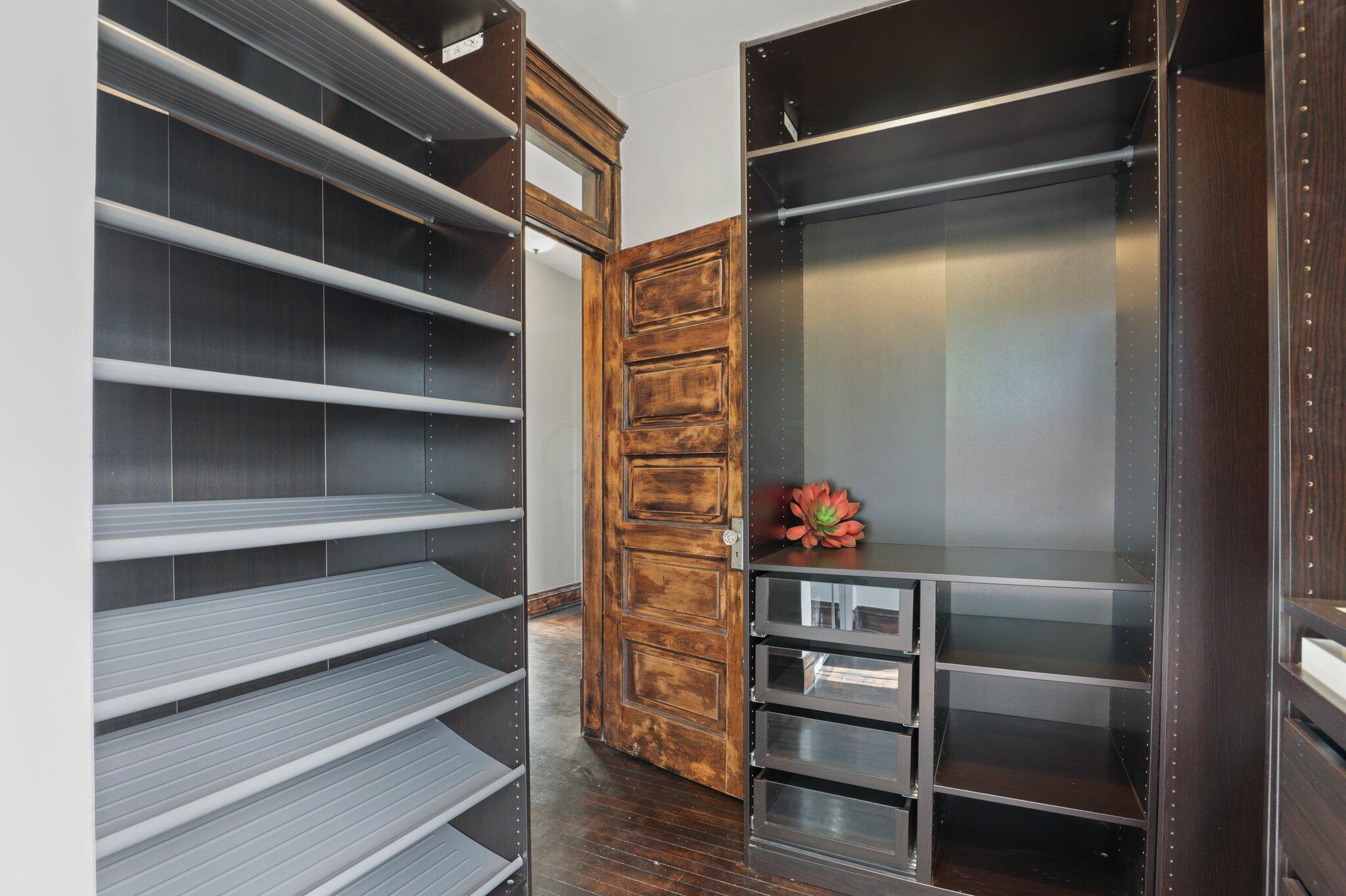 1518 Bryden Road Columbus, OH 43205 - Photo 20 of 41 Walk-in Closet Room