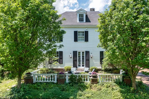 $1,899,000 | 2252 Orrington Avenue, Evanston, IL 60201