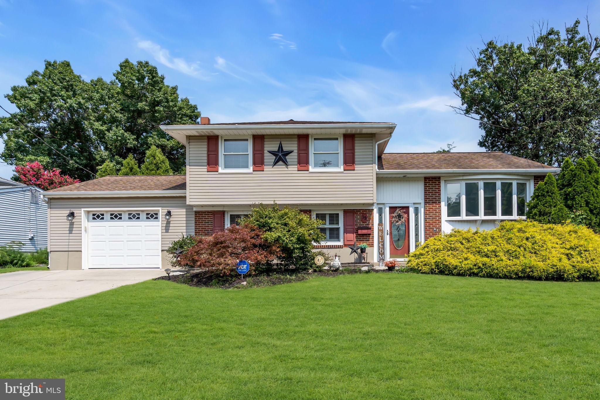 19 Timber Creek Road Stratford, NJ 08084 - Photo 1 of 36 Gallery Image 1