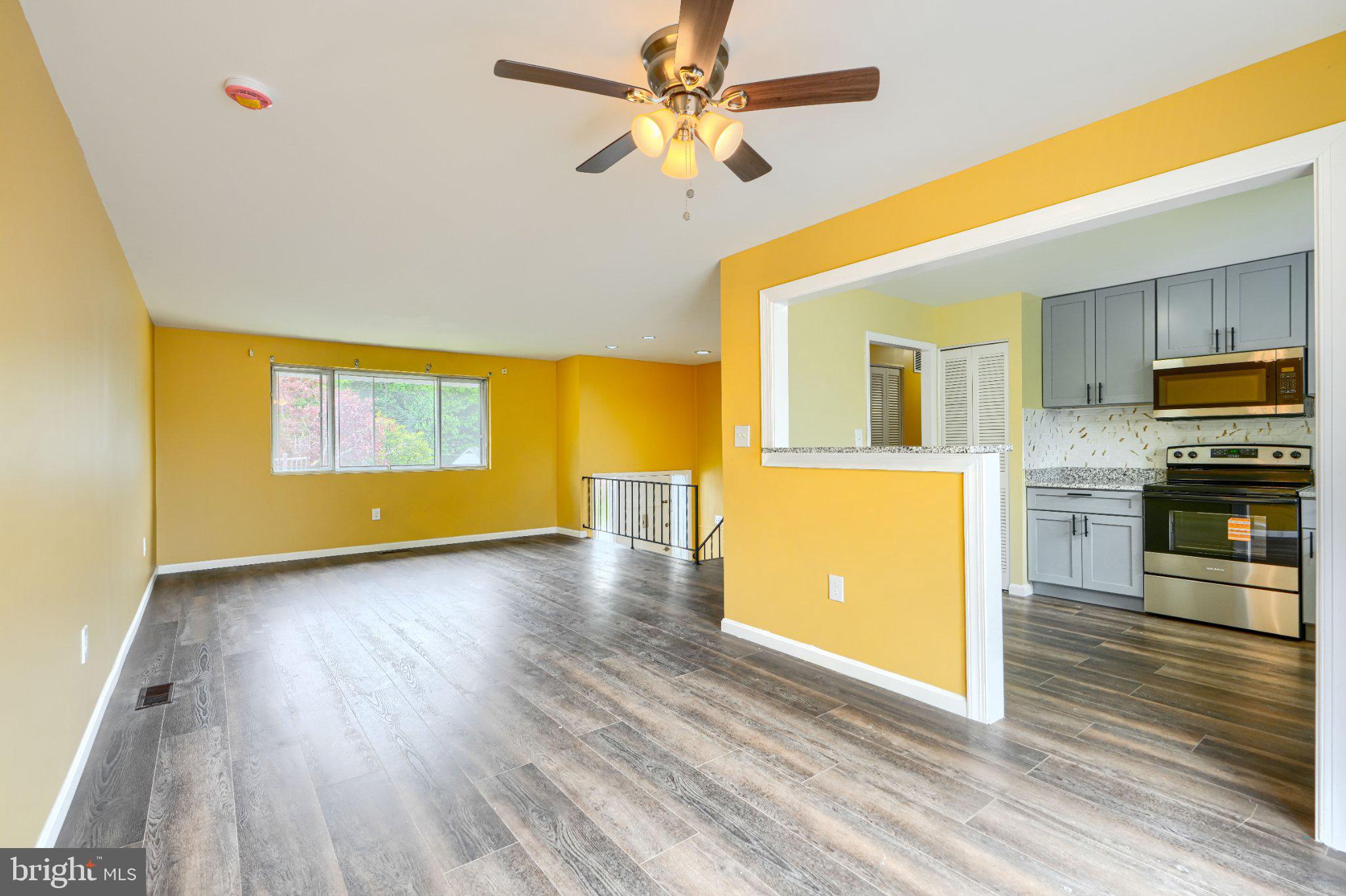 3910 Carthage Road Randallstown, MD 21133 - Photo 15 of 42 Bright and airy open living space.