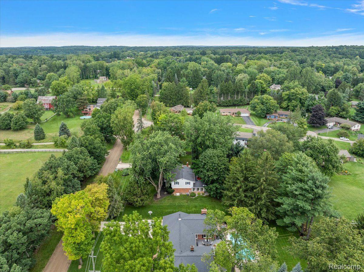 8320 Allen Road Clarkston, MI 48348 - Photo 61 of 69 Gallery Image 61