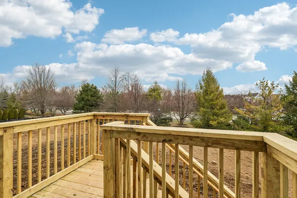 $550,000 | 3100 Holden Street, Elgin, IL 60124