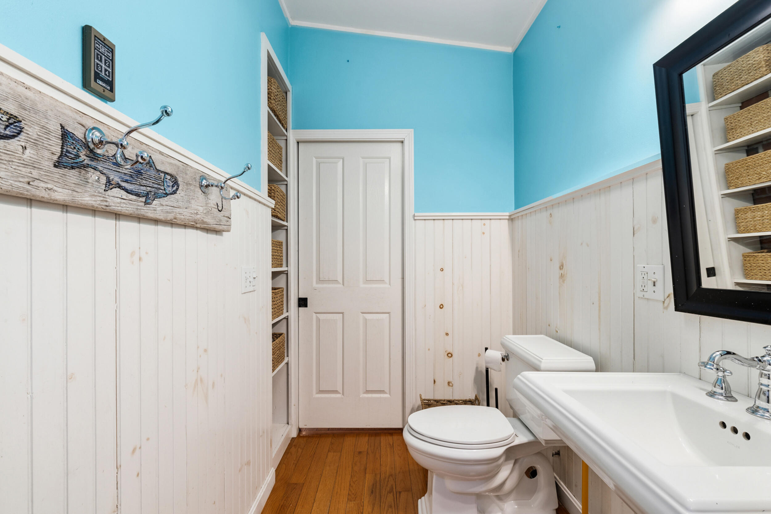 132 Sunset Avenue Portland, ME 04109 - Photo 15 of 32 bathroom pic1