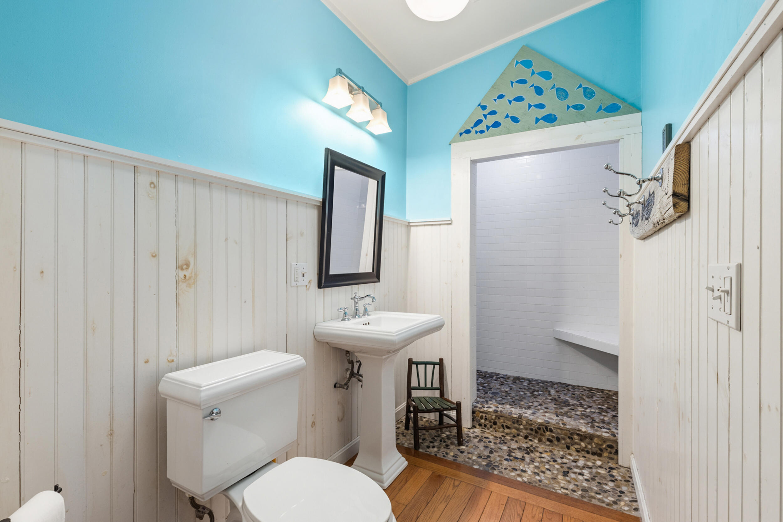 132 Sunset Avenue Portland, ME 04109 - Photo 16 of 32 bathroom pic2