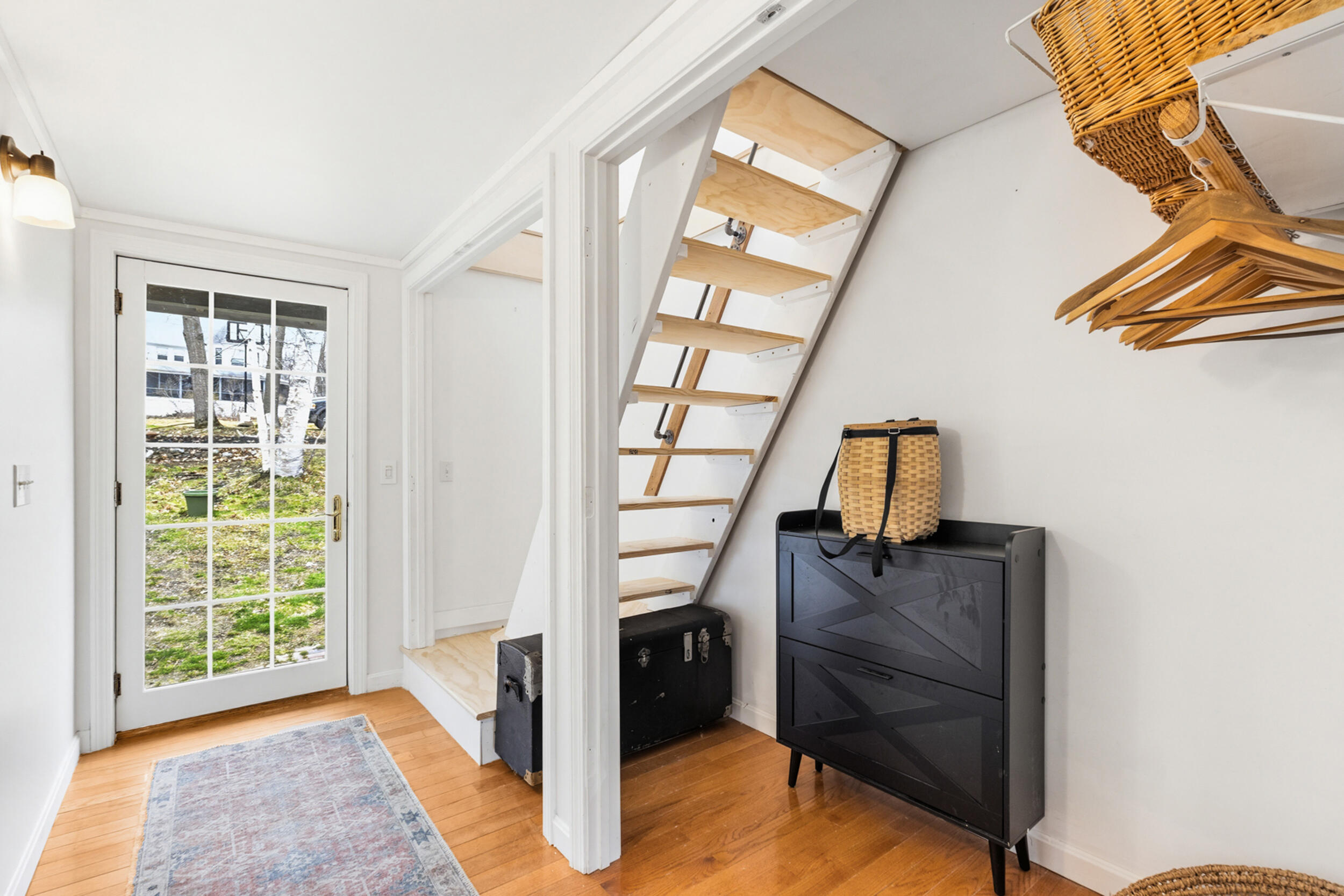 132 Sunset Avenue Portland, ME 04109 - Photo 25 of 32 sunset ave, portland, me 04109, usa-033