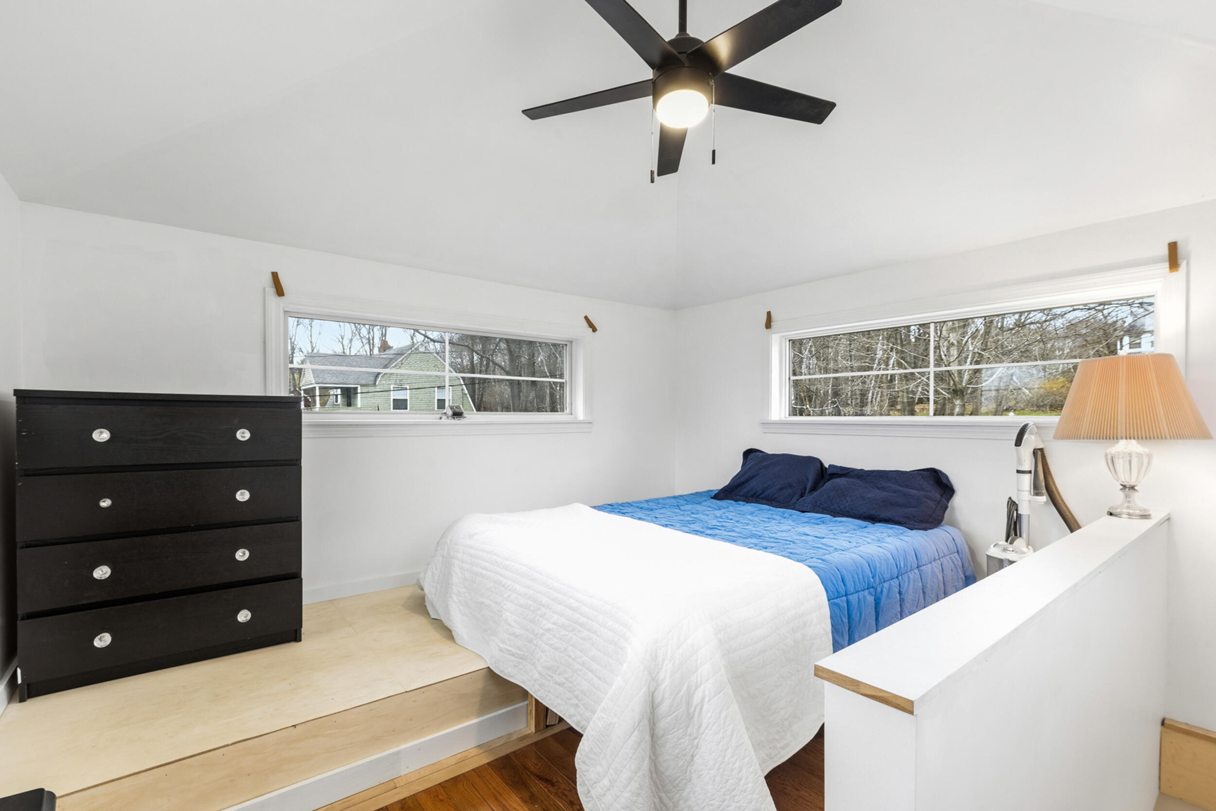 132 Sunset Avenue Portland, ME 04109 - Photo 26 of 32 Loft pic1