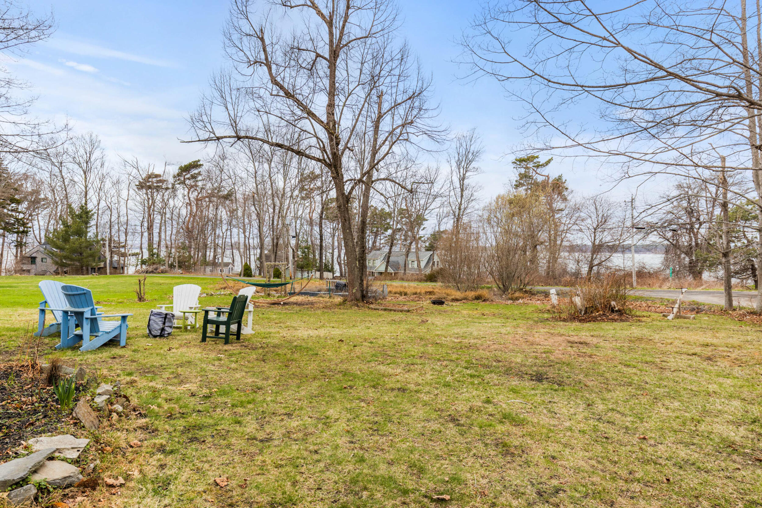 132 Sunset Avenue Portland, ME 04109 - Photo 5 of 32 front yard area pic2
