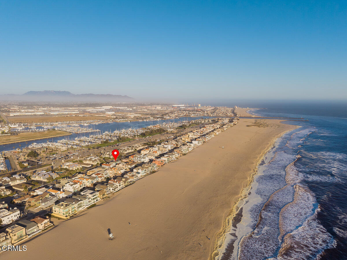 3701 Sunset Lane Oxnard, CA 93035 - Photo 3 of 54 a view of an ocean
