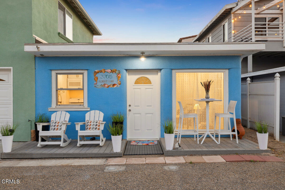 3701 Sunset Lane Oxnard, CA 93035 - Photo 35 of 54 a front view of a house with a outdoor space