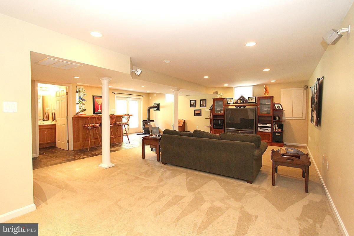 4205 Gregg Road Brookeville, MD 20833 - Photo 22 of 30 Entertainment Area