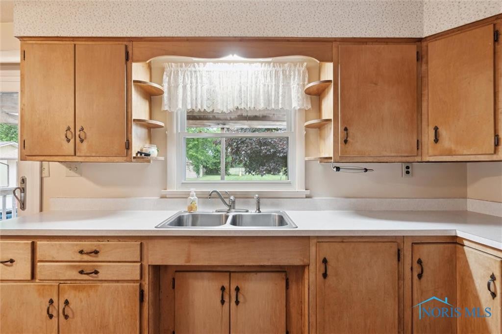 3745 Pickle Road Oregon, OH 43616 - Photo 15 of 49 Gallery Image 15